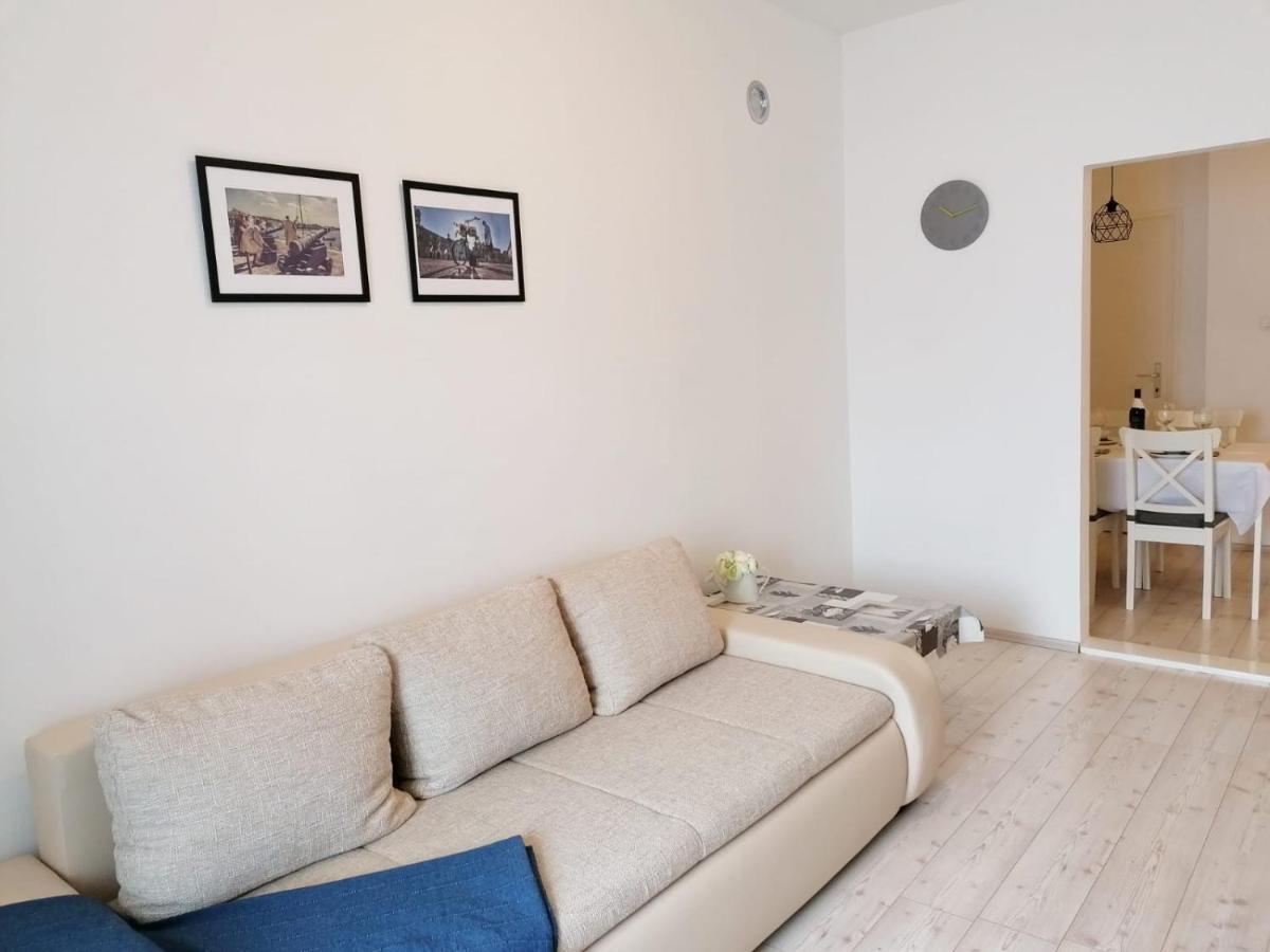 Apartments Valiza Сен Екстериор снимка